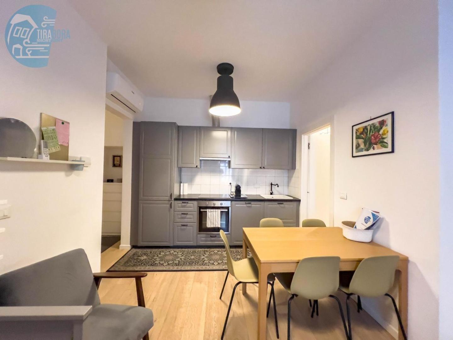 Imbriani 4S Tirabora Short Rent Apartment Trieste Luaran gambar