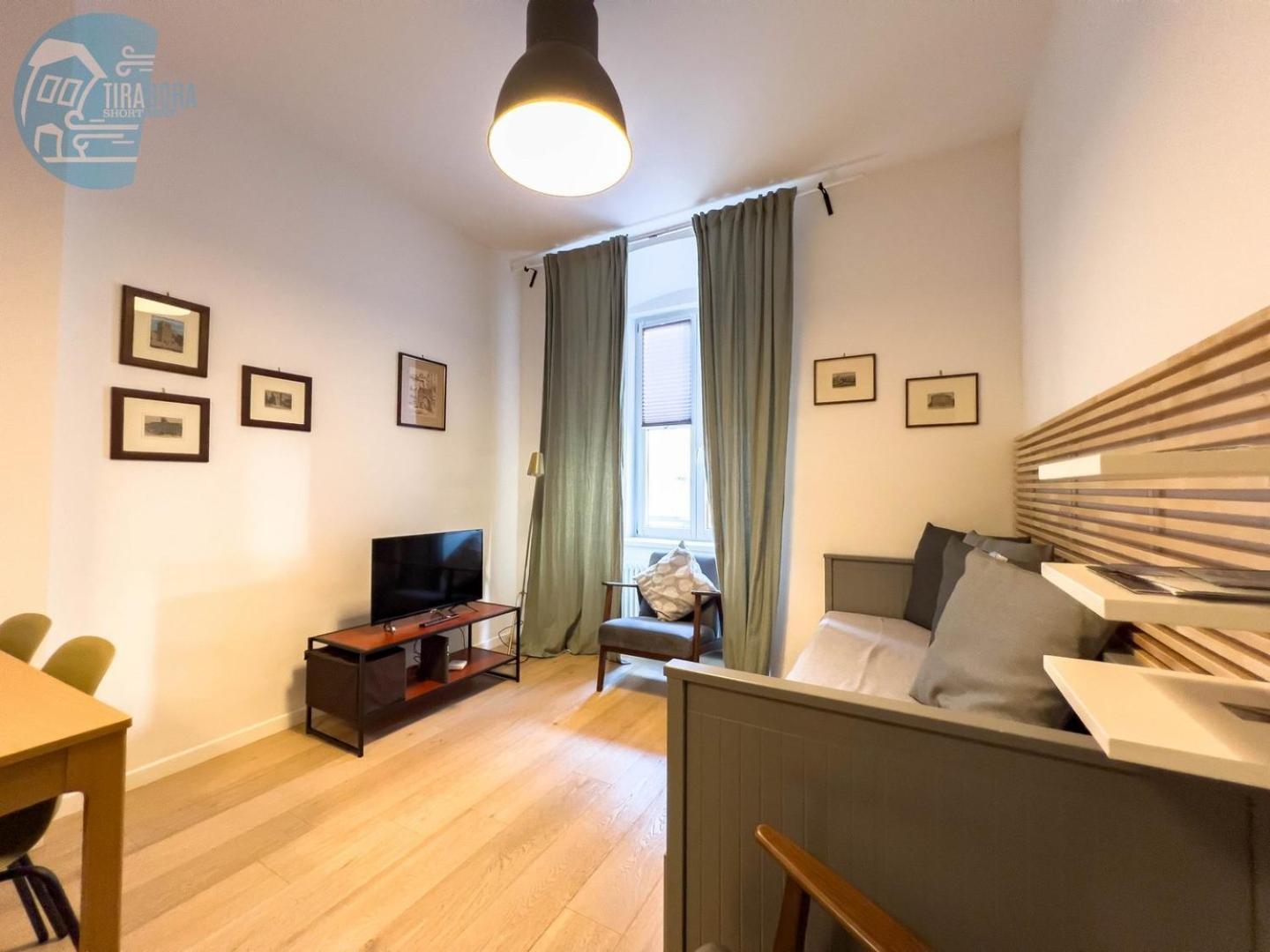 Imbriani 4S Tirabora Short Rent Apartment Trieste Luaran gambar